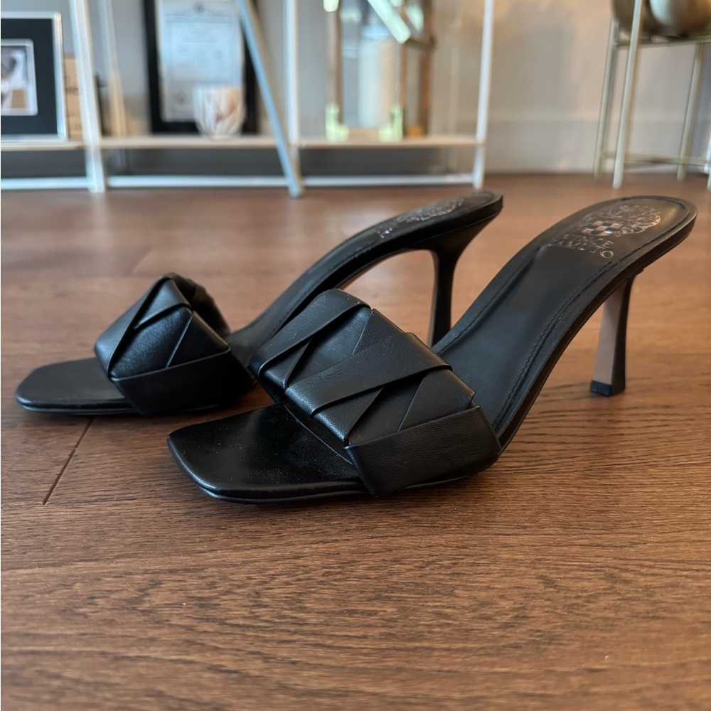 Vince Camuto NWT black heels slide sandal.